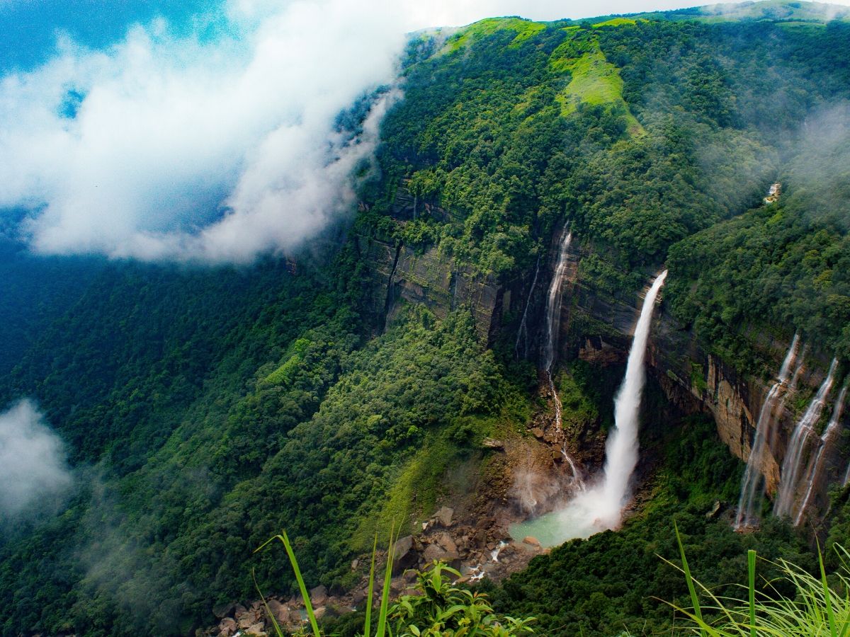 Nohkalikai Falls, Meghalaya